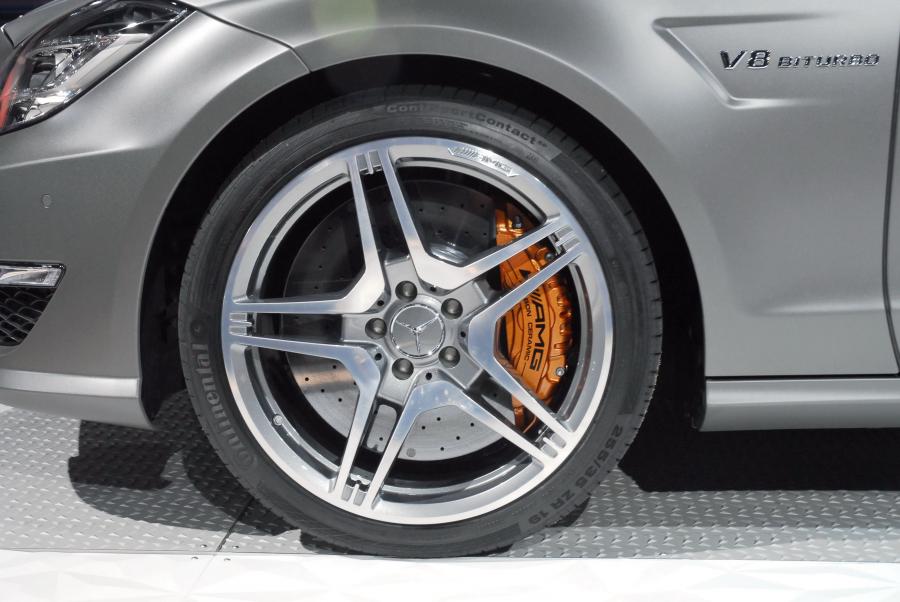  Mercedes-Benz CLS63 AMG 2011 года  (фото 180 из 199)